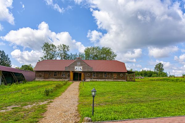 Barn Roofing Service in Southington